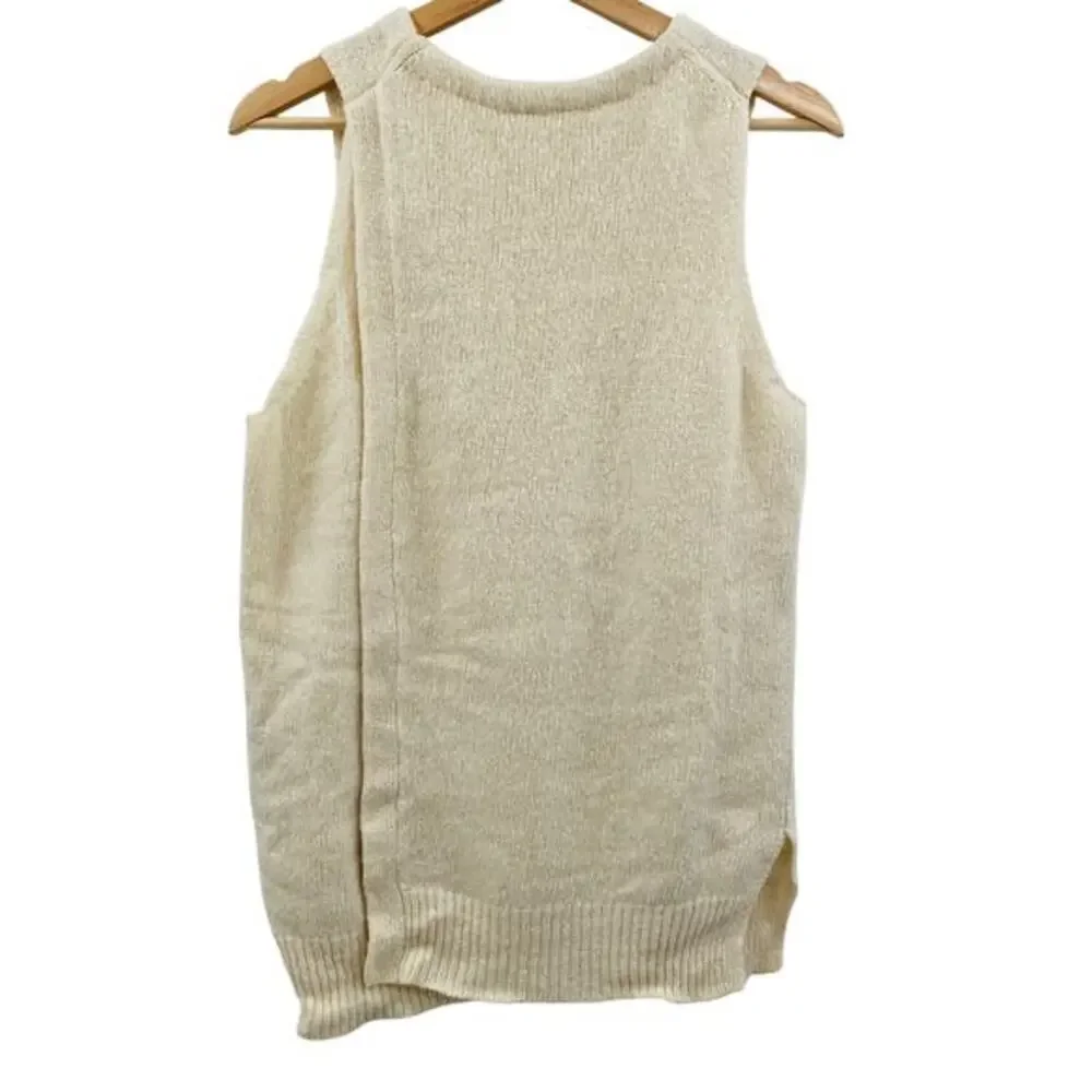 360‎ Cashmere cream split back sleeveless sweater